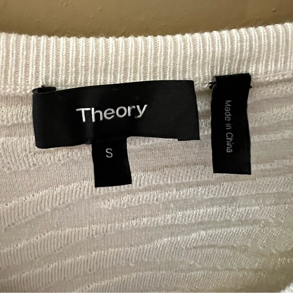 Theory V Neck Pullover Sweater Plush Zebra Ivory Size Small - Picture 5 of 8